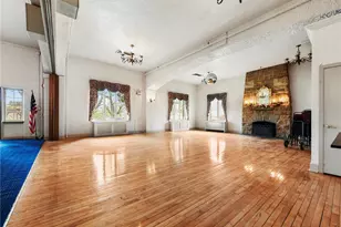 1300 Lane Ave, Harrison Township, PA 15065 - Photo 6
