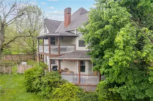 528 Beechwood Ave, Carnegie, PA 15106 - Photo 2
