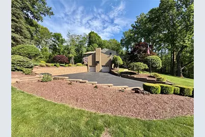 5036 Northlawn Cir, Murrysville, PA 15668 - Photo 6