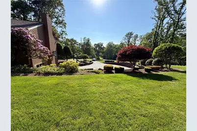 5036 Northlawn Cir, Murrysville, PA 15668 - Photo 8
