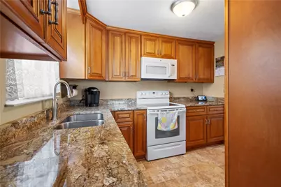 1931 Hertford Drive, South Park, PA 15129 - Photo 8