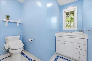 132 Circle Dr, Ross Twp, PA 15237 - Photo 16