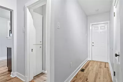 1900 Maple St #4, Munhall, PA 15120 - Photo 6