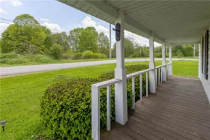 307 Old Ash Rd, Springfield Township, PA 16137 - Photo 4