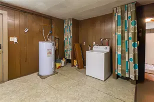 307 Old Ash Rd, Springfield Township, PA 16137 - Photo 16
