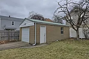 548 Summit St, New Kensington, PA 15068 - Photo 1