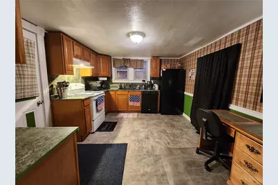 236 Superior St, Hermitage, PA 16148 - Photo 4