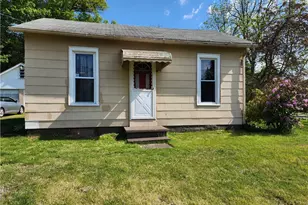 236 Superior St, Hermitage, PA 16148 - Photo 1