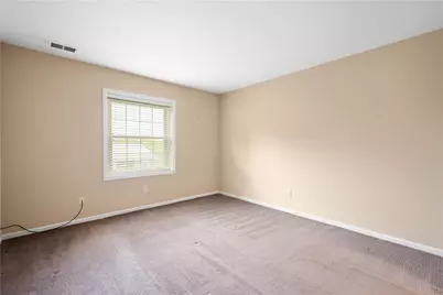 1230 Chatham Park Dr #D, Scott Township, PA 15216 - Photo 24