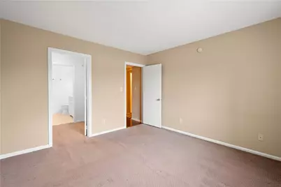 1230 Chatham Park Dr #D, Scott Township, PA 15216 - Photo 26