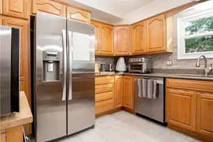 123 Rembrandt Dr, Twp of But SE, PA 16002 - Photo 6