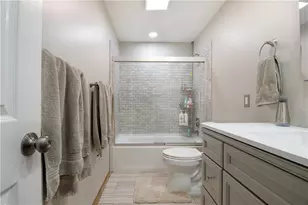 123 Rembrandt Dr, Twp of But SE, PA 16002 - Photo 10