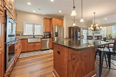 126 Washington Way, Ohio Township, PA 15237 - Photo 4