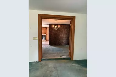 125 Ayers Ave, Twp of But SE, PA 16001 - Photo 22
