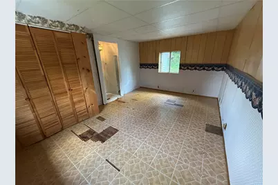 125 Ayers Ave, Twp of But SE, PA 16001 - Photo 14