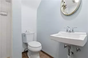 416 Peters Dr, Pittsburgh, PA 15116 - Photo 28