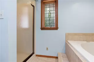 416 Peters Dr, Pittsburgh, PA 15116 - Photo 22