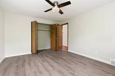 416 Peters Drive, Pittsburgh, PA 15116 - Photo 18