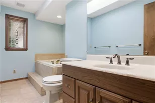 416 Peters Dr, Pittsburgh, PA 15116 - Photo 20