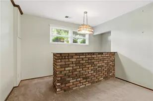 416 Peters Dr, Pittsburgh, PA 15116 - Photo 28
