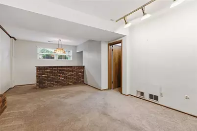 416 Peters Drive, Pittsburgh, PA 15116 - Photo 26