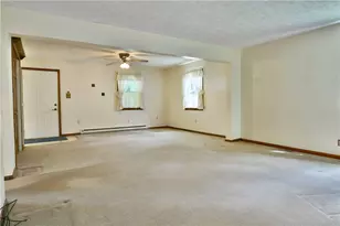 891 Bechtol, Sharon, PA 16146 - Photo 8