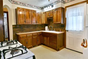 891 Bechtol, Sharon, PA 16146 - Photo 14