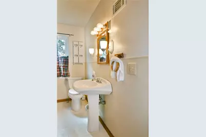 891 Bechtol, Sharon, PA 16146 - Photo 30