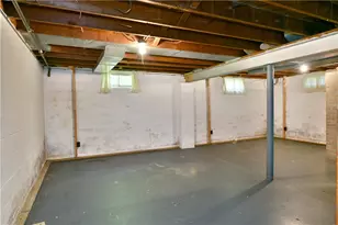 891 Bechtol, Sharon, PA 16146 - Photo 40