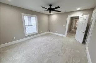 417 Bartram Ave, New Castle, PA 16101 - Photo 18
