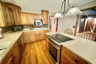 291 Woodland Dr, Wilmington Township, PA 16142 - Photo 2