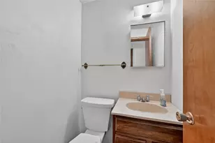 2975 Leechburg Rd, Pittsburgh, PA 15239 - Photo 14