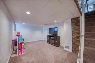 902 Foster Rd, Jefferson Hills, PA 15025 - Photo 26