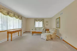 117 Birnesser Dr, Chippewa Township, PA 15010 - Photo 6