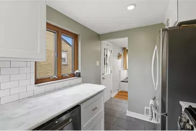 664 Somerville Dr, Scott Township, PA 15243 - Photo 28