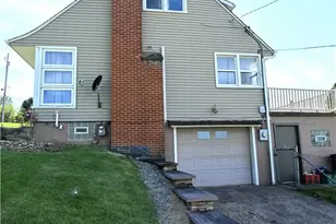 1255 Rosecrest Ave, Monessen, PA 15062 - Photo 4