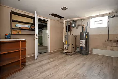1255 Rosecrest Ave, Monessen, PA 15062 - Photo 22