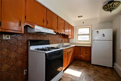 1255 Rosecrest Ave, Monessen, PA 15062 - Photo 10