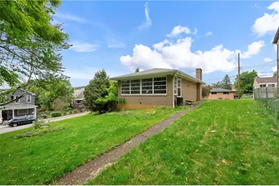 200 Erwin Pl, McKees Rocks, PA 15136 - Photo 24