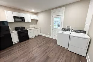 417 Bartram Ave, New Castle, PA 16101 - Photo 16