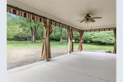 123 Windy Ghoul Dr, Brighton Township, PA 15009 - Photo 8
