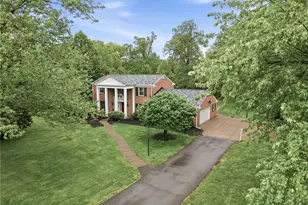 123 Windy Ghoul Dr, Brighton Township, PA 15009 - Photo 4