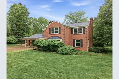 123 Windy Ghoul Dr, Brighton Township, PA 15009 - Photo 6