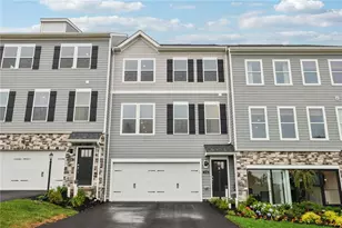 163 River Rdg Dr, Moon/Crescent Twp, PA 15108 - Photo 2