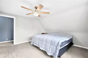 2 Broad St, Jeannette, PA 15644 - Photo 18