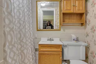 2020 Irwin St, Aliquippa, PA 15001 - Photo 12