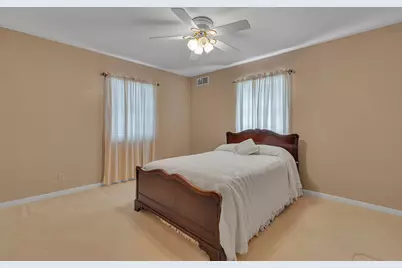 2020 Irwin Street, Aliquippa, PA 15001 - Photo 10
