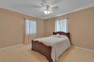 2020 Irwin St, Aliquippa, PA 15001 - Photo 10