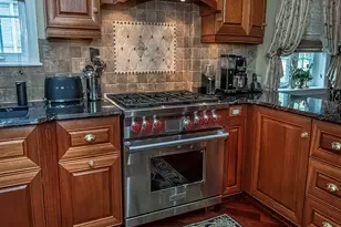 71 Mayfair Dr, Pittsburgh, PA 15228 - Photo 14