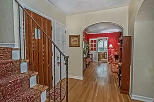 71 Mayfair Dr, Pittsburgh, PA 15228 - Photo 4